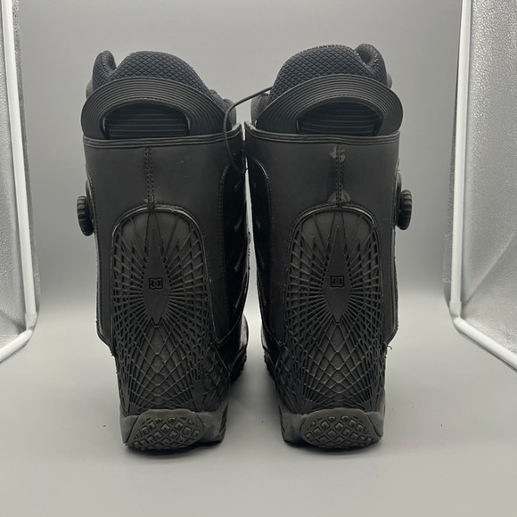 DC Core Allegiance Snowboarding Boots Size 9.5 Mens main image 6